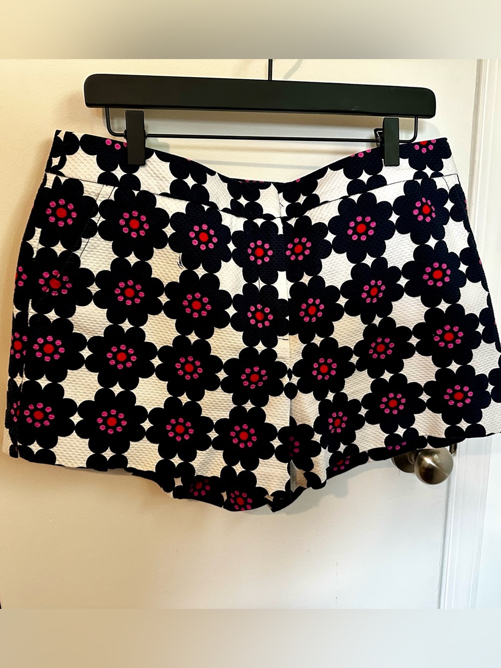Trina Turk Navy and White Floral Shorts with Pink Accents. Size 12